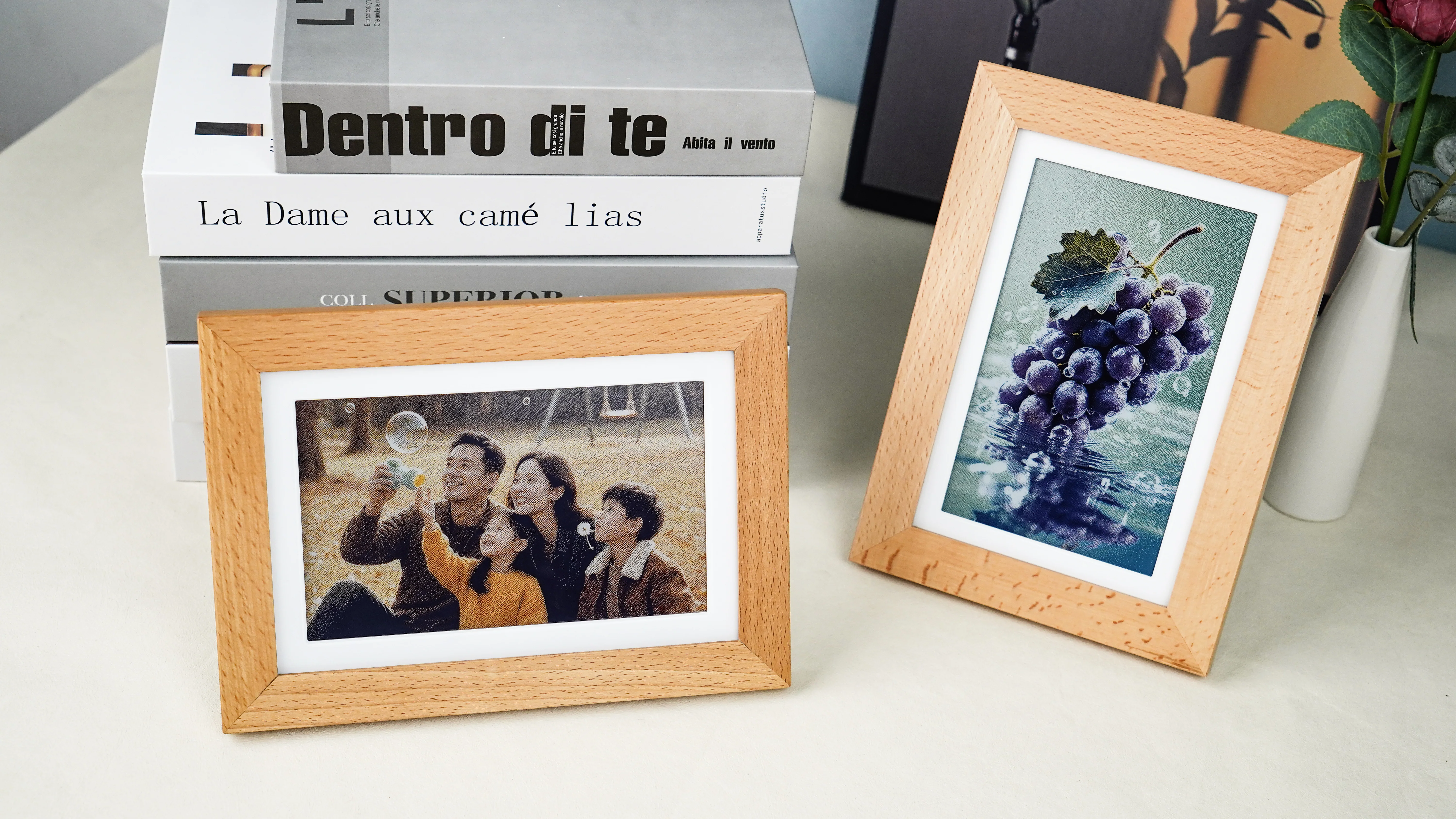 Bigme F7 7.3 Inch WiFi Digital Color E-ink Picture Frame - Image 3